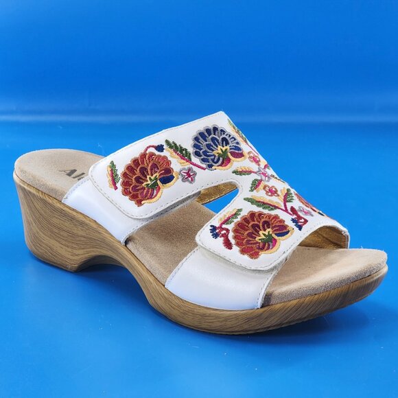 ALEGRIA Linn Embroidered Floral Leather Platform Wedge Sandal White - Picture 1 of 6